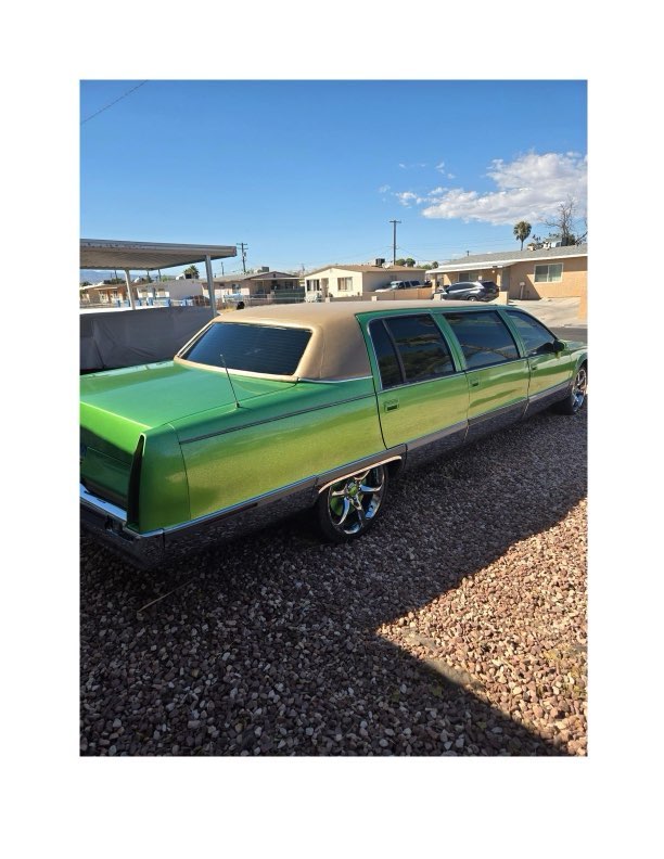 Green Limousine